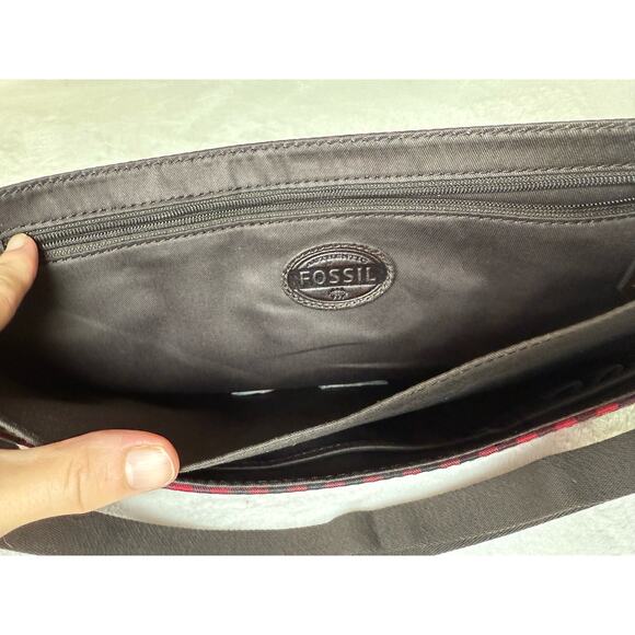 New FOSSIL Canvas Messenger Laptop Travel Business Bag Red Black Gingham Check - Picture 5 of 6